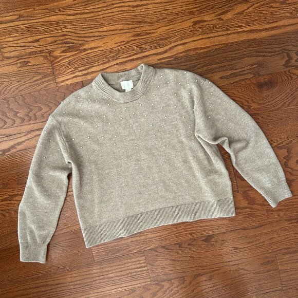 H&M Beige Faux Pearl Embellished Crewneck Sweater Size Medium Poly/Wool Blend - Picture 3 of 9